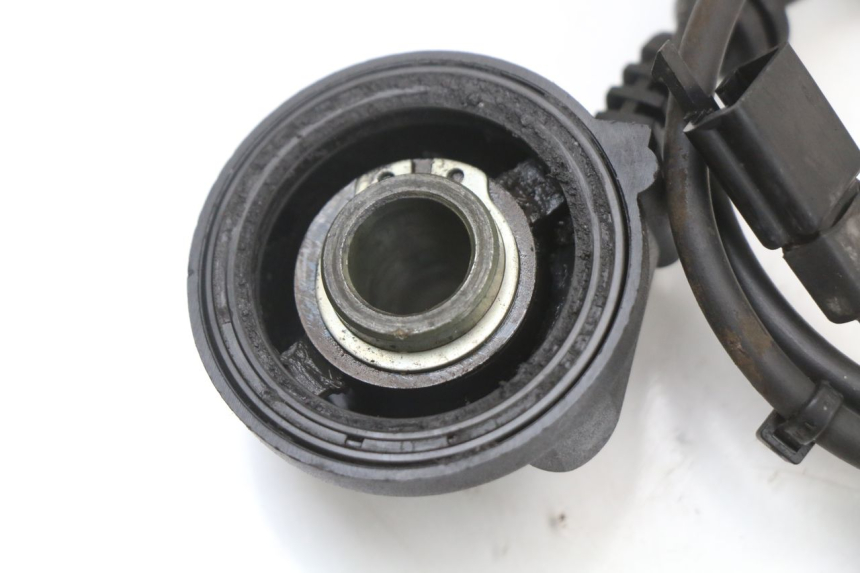 photo de INGRANAGGIO CONTACHILOMETRI PIAGGIO X9 125 (2000 - 2003) - Altra angolazione