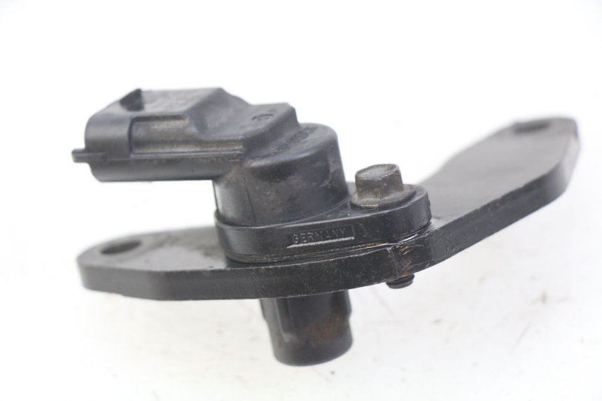 photo de TRASMETTITORE CONTACHILOMETRI PIAGGIO XEVO - X EVO 125 (2007 - 2017) - Altra angolazione