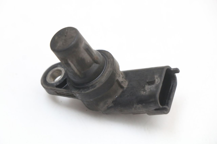 photo de TRASMETTITORE CONTACHILOMETRI PIAGGIO XEVO - X EVO 125 (2007 - 2017) - Dettaglio del componente