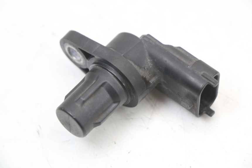 photo de TRASMETTITORE CONTACHILOMETRI PIAGGIO XEVO - X EVO 125 (2007 - 2017) - Dettaglio del componente