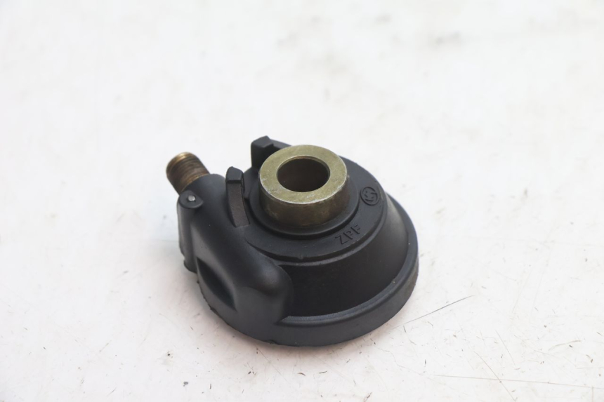photo de ENTRATORE CONTACHILOMETRI PIAGGIO ZIP 2T 50 (2009 - 2019) - Dettaglio del componente