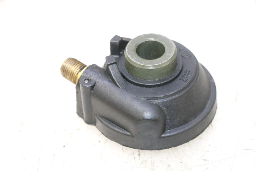 photo de ENTRATORE CONTACHILOMETRI PIAGGIO ZIP 2T 50 (2009 - 2019) - Dettaglio del componente