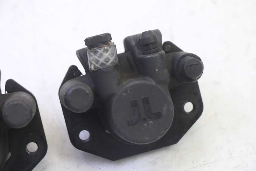 photo de PINZA FRENO POSTERIORE QUADRO 4 4D 350 (2015 - 2018) - Zoom sullo stato d'uso