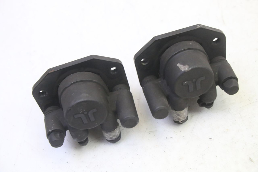 photo de PINZA FRENO POSTERIORE QUADRO 4 4D 350 (2015 - 2018) - Vista d'insieme del prodotto