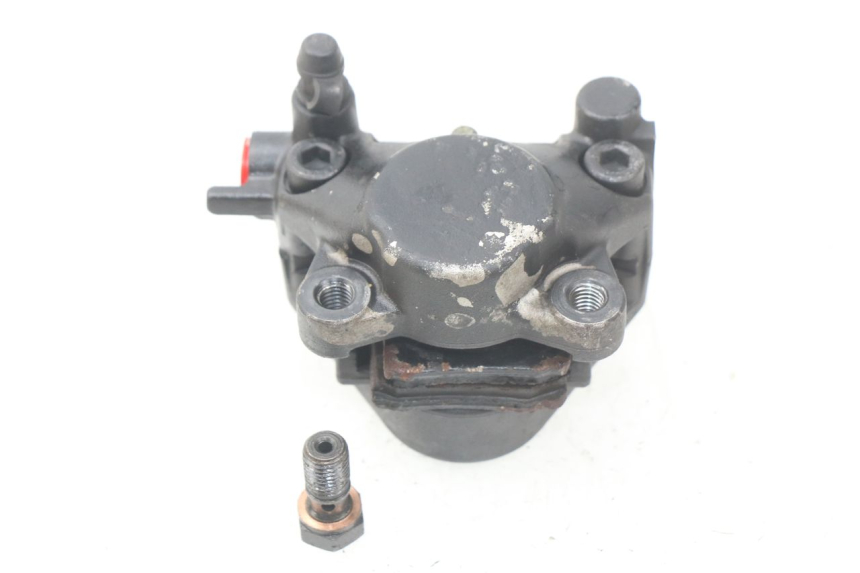 photo de Pinza freno posteriore YAMAHA AEROX NAKED 2T 50 (2013 - 2017) - Primo piano tecnico