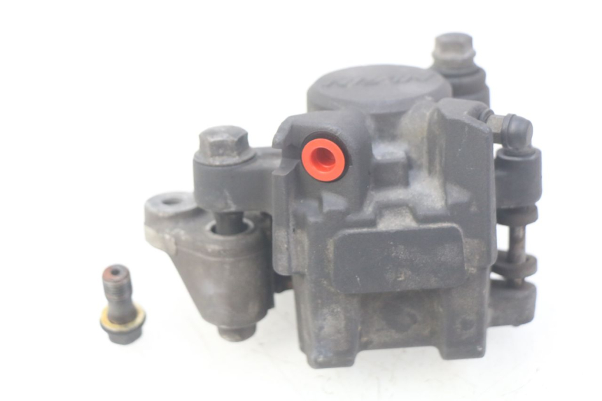 photo de PINZA FRENO POSTERIORE HONDA FES PANTHEON 125 (2003 - 2007) - Primo piano tecnico