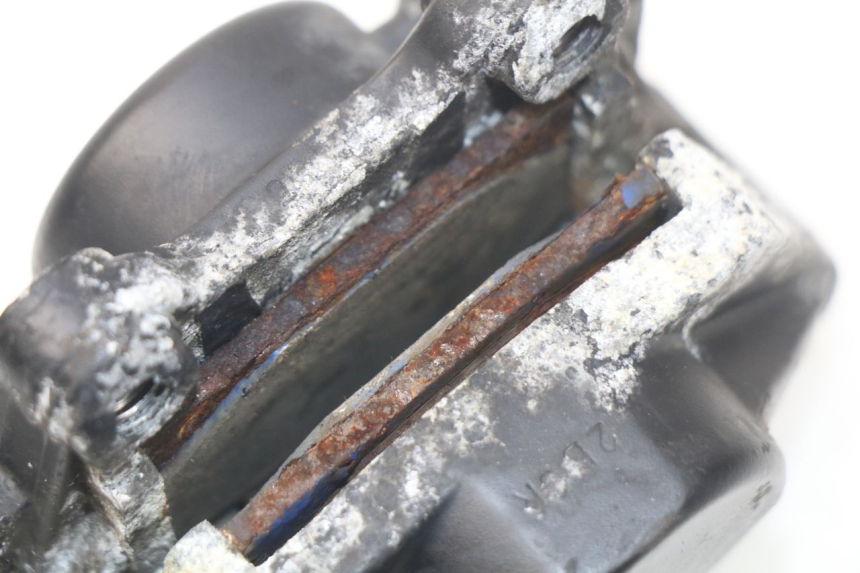 photo de Pinza freno posteriore PIAGGIO FLY IE 125 (2012 - 2017) - Zoom sullo stato d'uso