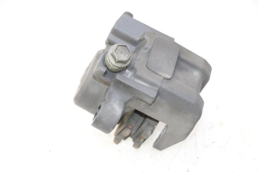 photo de PINZA FRENO POSTERIORE YAMAHA FZ6 FAZER S2 600 (2007 - 2011) - Primo piano tecnico