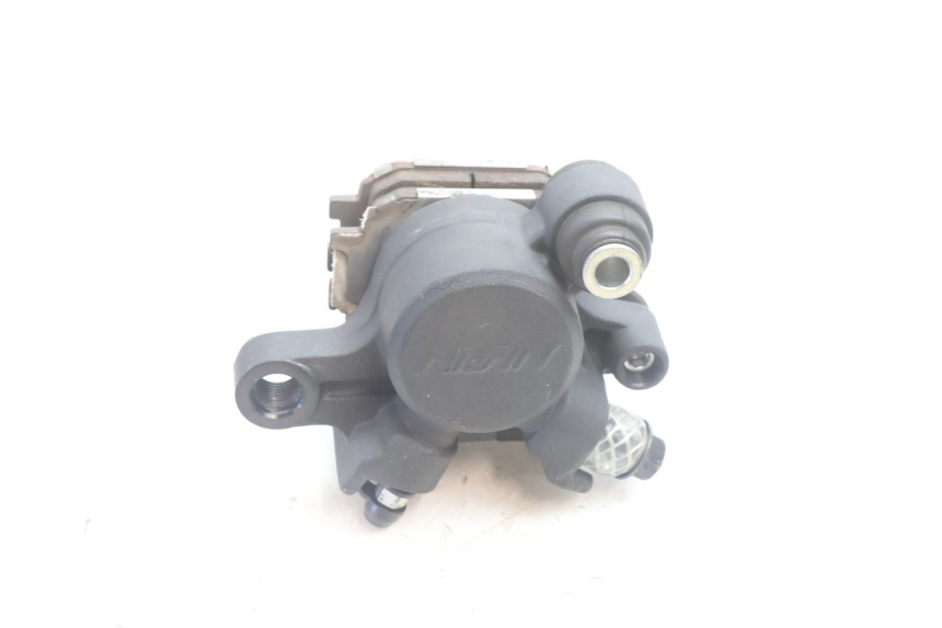 photo de Pinza freno posteriore YAMAHA FZ8 800 (2010 - 2016) - Altra angolazione