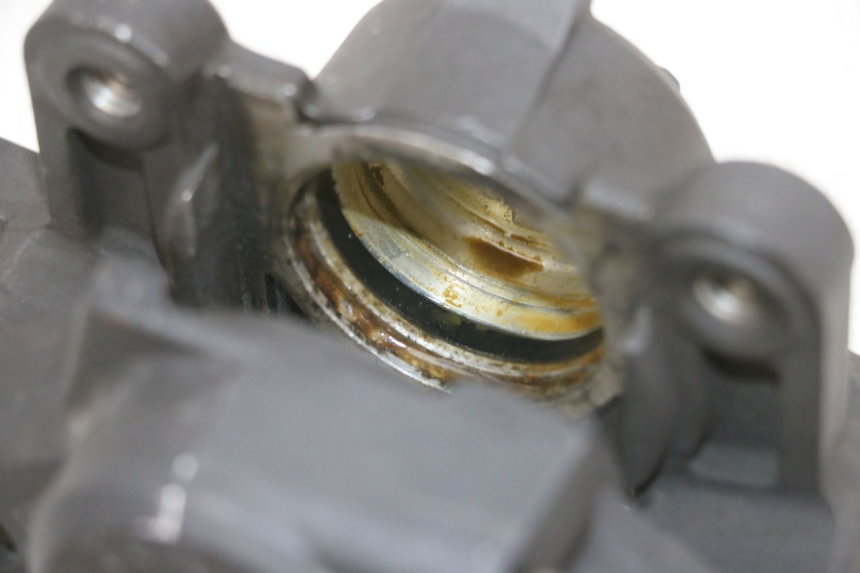 photo de PINZA FRENO POSTERIORE SUZUKI GSF N BANDIT 600 (1996 - 1999) - Altra angolazione