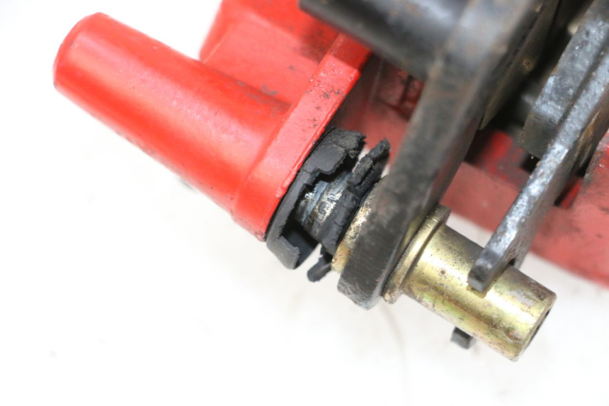 photo de PINZA FRENO POSTERIORE JM MOTORS GTS 125 (2015 - 2019) - Primo piano tecnico