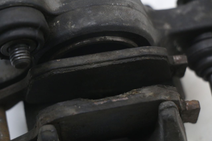 photo de PINZA FRENO POSTERIORE HONDA NTV DEAUVILLE 650 (1998 - 2001) - Dettagli dei punti di fissaggio