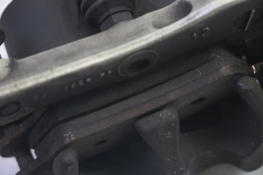 photo de PINZA FRENO POSTERIORE BMW R RT ABS 1200 (2010 - 2014) - Dettagli dei punti di fissaggio