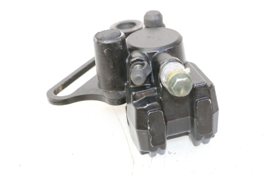 photo de PINZA FRENO POSTERIORE APOLLO RFZ 125 - Dettagli dei punti di fissaggio