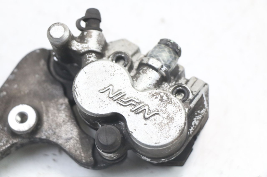 photo de PINZA FRENO POSTERIORE PEUGEOT SATELIS 125 (2010 - 2012) - Zoom sullo stato d'uso