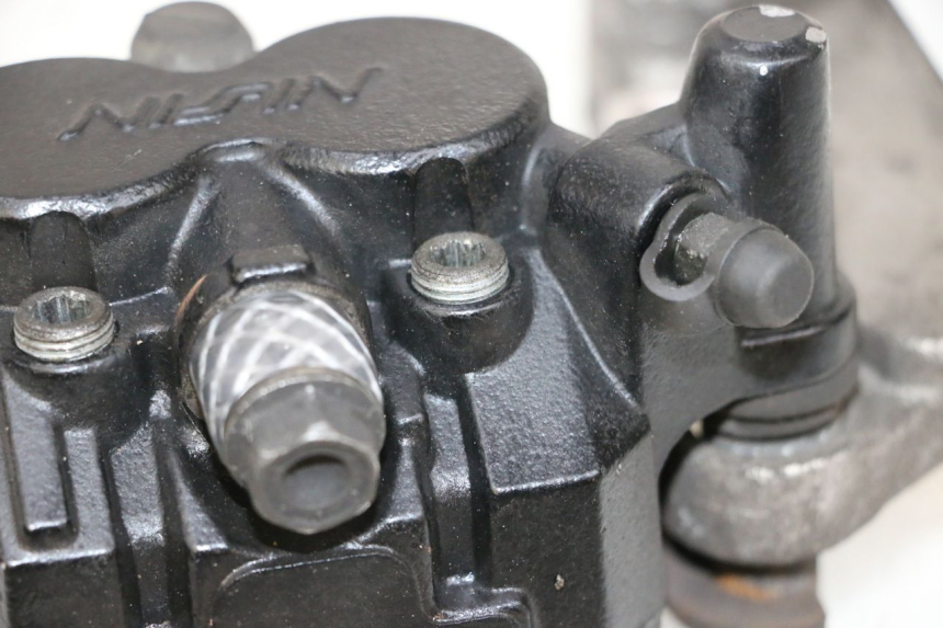 photo de PINZA FRENO POSTERIORE PEUGEOT SATELIS 125 (2013 - 2018) - Zoom sullo stato d'uso