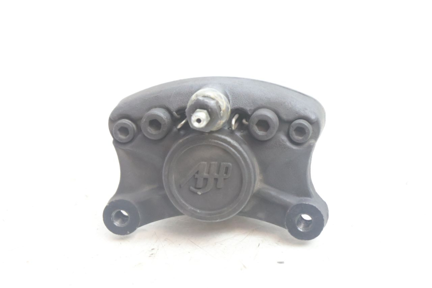 photo de PINZA FRENO POSTERIORE PEUGEOT SATELIS 125 (2006 - 2009) - Zoom sullo stato d'uso