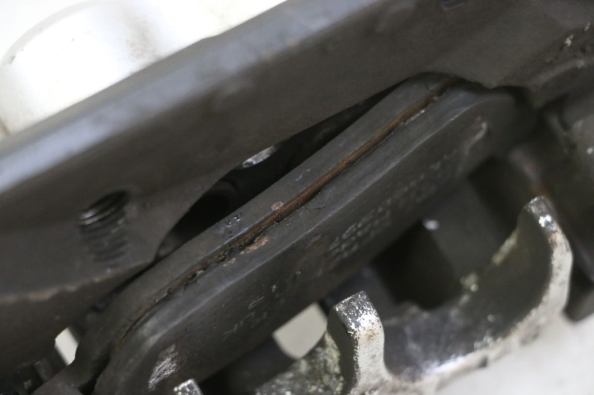 photo de PINZA FRENO POSTERIORE YAMAHA X-MAX XMAX 250 (2006 - 2009) - Zoom sullo stato d'uso