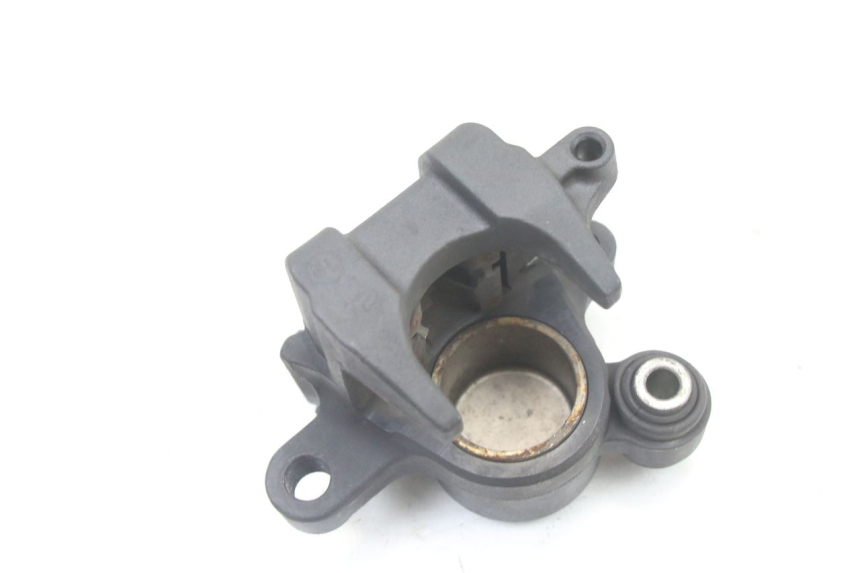 photo de PINZA FRENO POSTERIORE YAMAHA XJ6 600 (2008 - 2016) - Primo piano tecnico