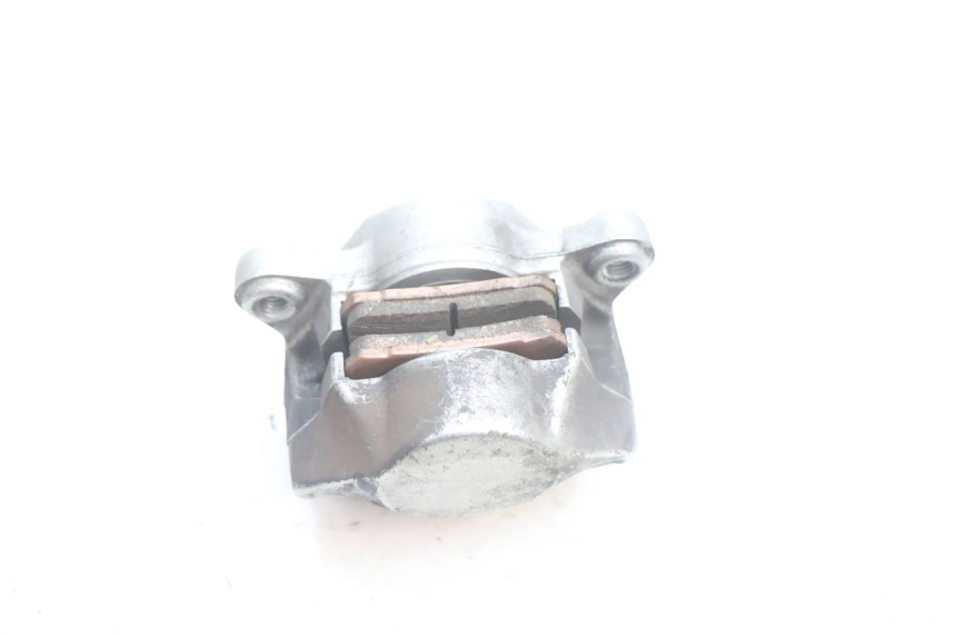 photo de PINZA FRENO POSTERIORE YAMAHA YP MAJESTY 125 (2002 - 2006) - Dettagli dei punti di fissaggio