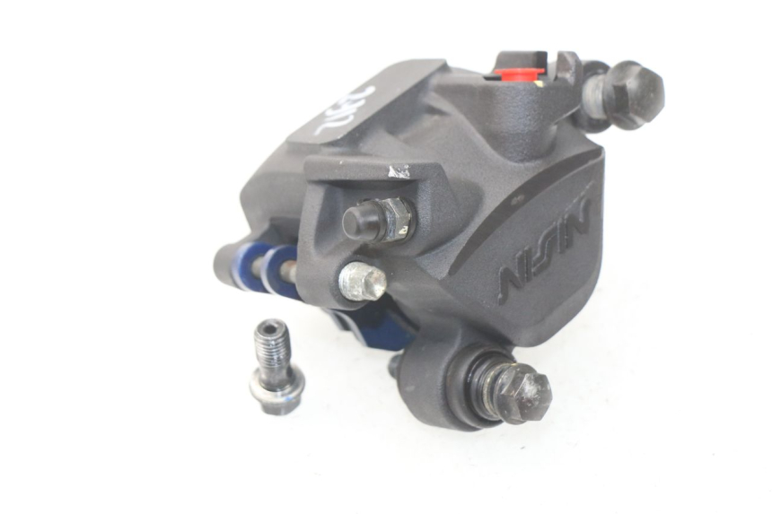 photo de Pinza freno posteriore KAWASAKI Z Z900 900 (2017 - 2019) - Altra angolazione