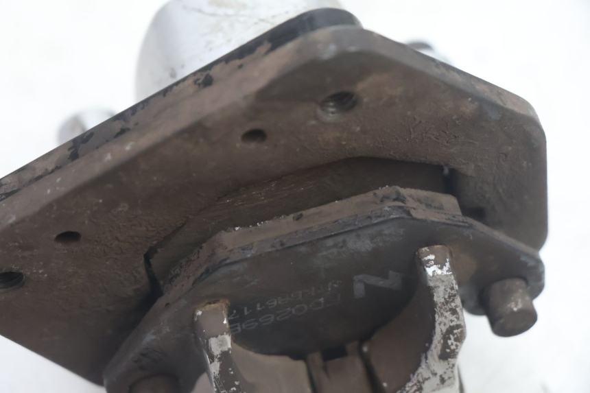 photo de PINZA FRENO ANTERIORE KYMCO AGILITY FR 2T 50 (2012 - 2017) - Dettagli dei punti di fissaggio
