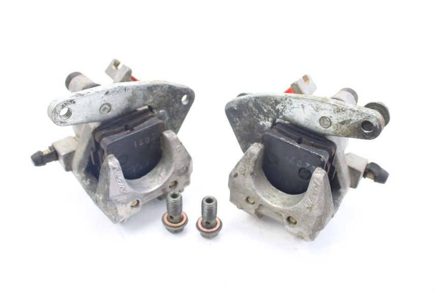 photo de PINZA FRENO ANTERIORE YAMAHA BLASTER 200 (2003 - 2007) - Dettagli dei punti di fissaggio