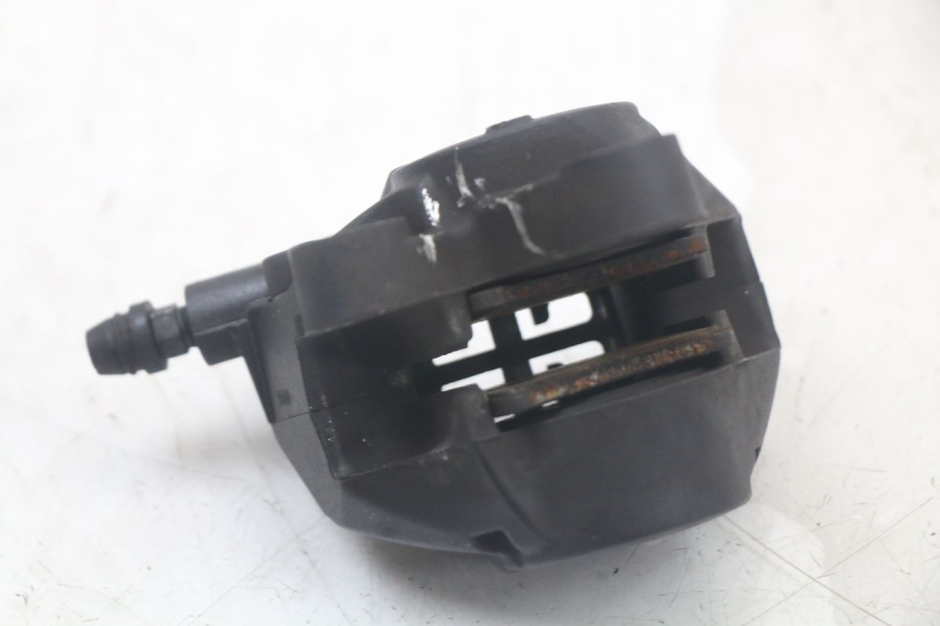 photo de PINZA FRENO ANTERIORE MBK BOOSTER SPIRIT 50 (2004 - 2017) - Primo piano tecnico