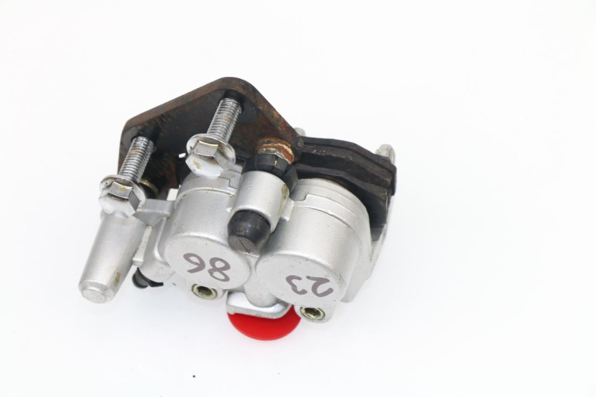 photo de Pinza freno anteriore BAOTIAN BT SPEEDROAD 125 (2008 - 2012) - Primo piano tecnico