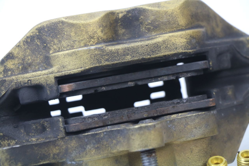 photo de PINZA FRENO ANTERIORE  HONDA CBR 929 RR FIREBLADE 900 (2000 - 2001) - Zoom sullo stato d'uso