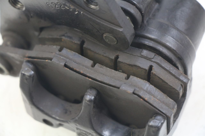 photo de PINZA FRENO ANTERIORE PEUGEOT E-VIVACITY 1 (2012 - 2018) - Zoom sullo stato d'uso