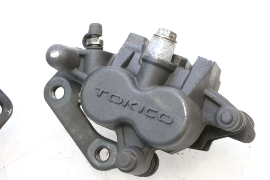photo de PINZA FRENO ANTERIORE  KAWASAKI ER-6 ER6 F ABS 650 (2012 - 2016) - Caratteristiche distintive