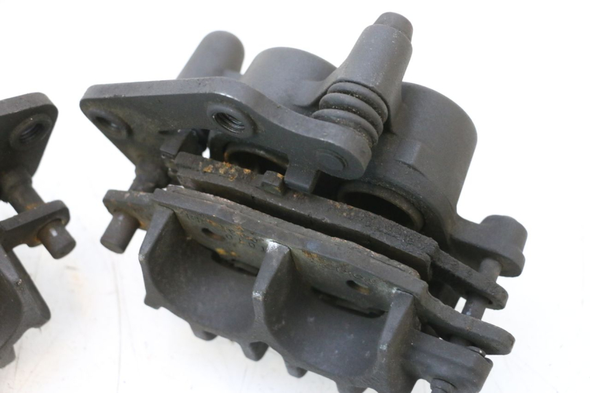 photo de PINZA FRENO ANTERIORE  KAWASAKI ER-6 ER6 F ABS 650 (2012 - 2016) - Dettagli dei punti di fissaggio