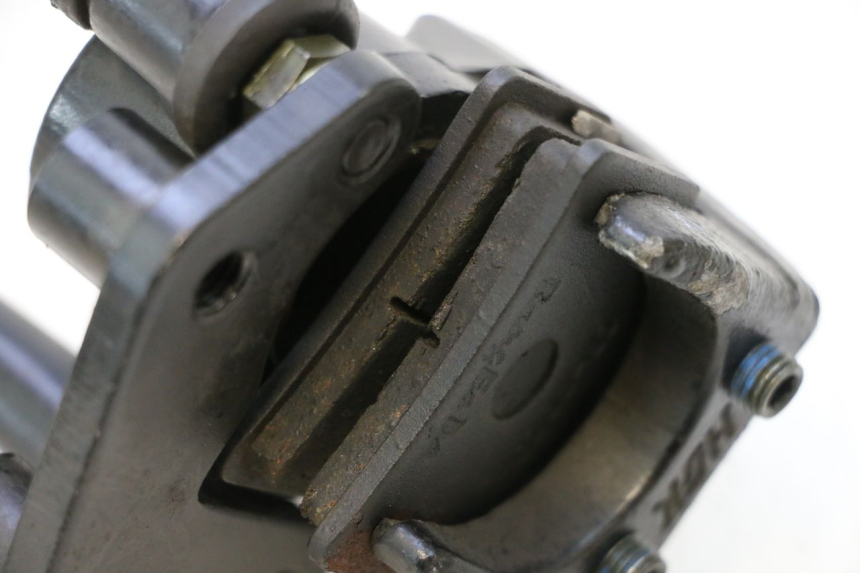 photo de PINZA FRENO ANTERIORE JM MOTORS EVOLIS 4T 50 (2018 - 2022) - Dettagli dei punti di fissaggio