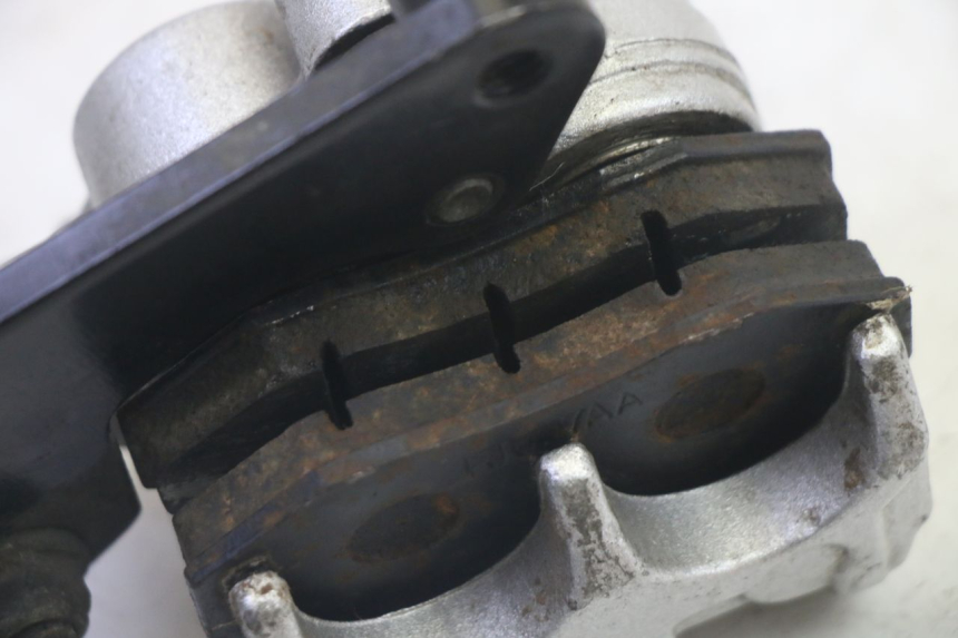 photo de PINZA FRENANTE ANTERIORE BTC FELICE SPORT 50 - Dettagli dei punti di fissaggio