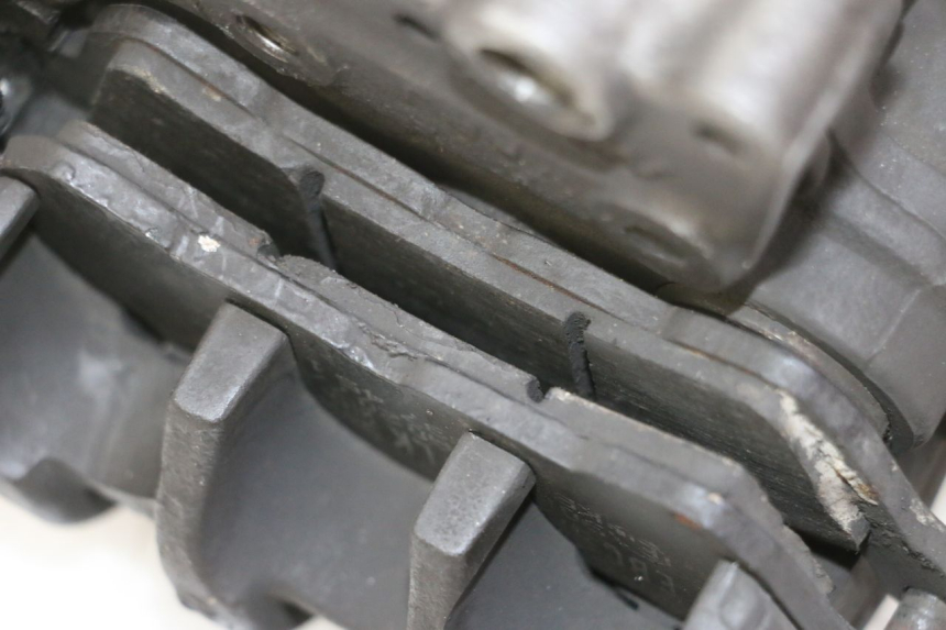 photo de PINZA FRENO ANTERIORE HONDA FES S-WING SWING ABS 125 (2007 - 2015) - Altra angolazione