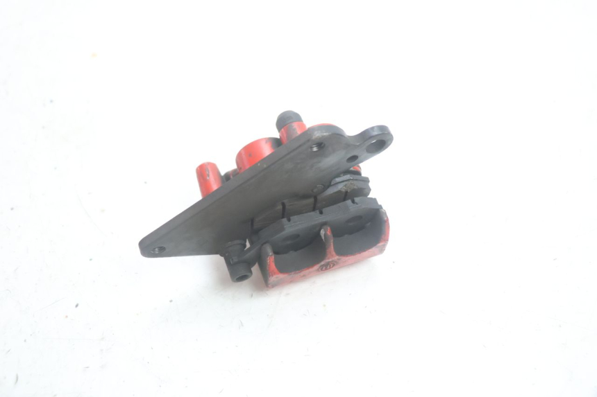 photo de PINZA FRENO ANTERIORE SYM FIDDLE 3 III 50 (2014 - 2020) - Dettagli dei punti di fissaggio