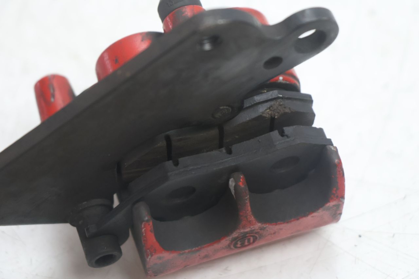 photo de PINZA FRENO ANTERIORE SYM FIDDLE 3 III 50 (2014 - 2020) - Stato della superficie e materiale