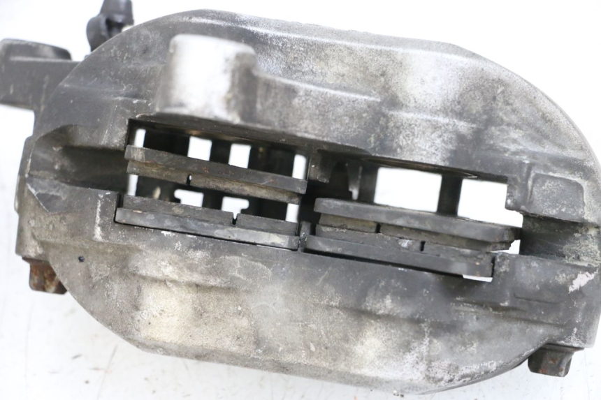 photo de Pinza freno anteriore YAMAHA FJR ABS 1300 (2006 - 2012) - Primo piano tecnico