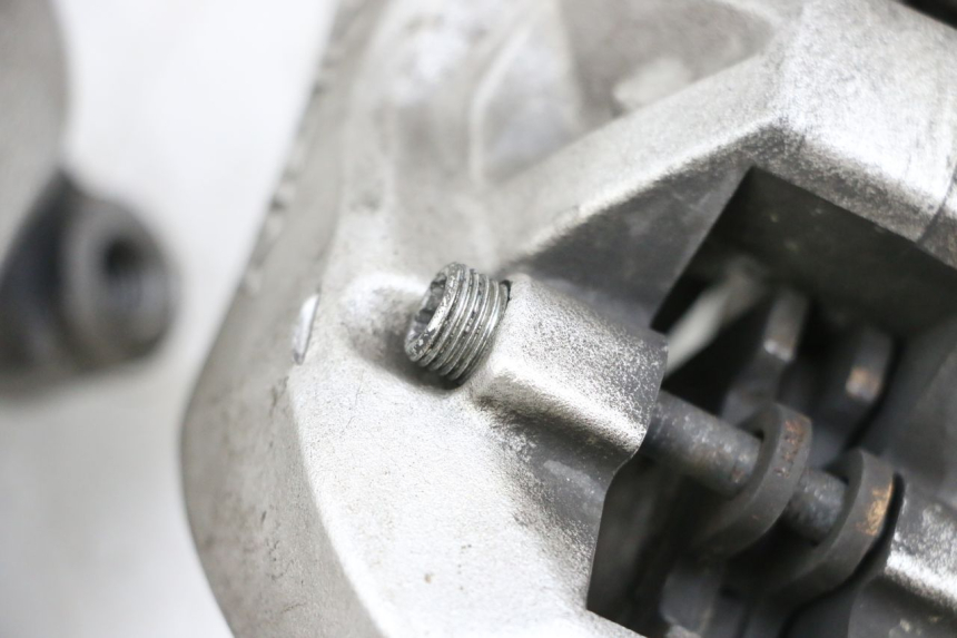 photo de Pinza freno anteriore YAMAHA FJR ABS 1300 (2006 - 2012) - Ricambio usato controllato