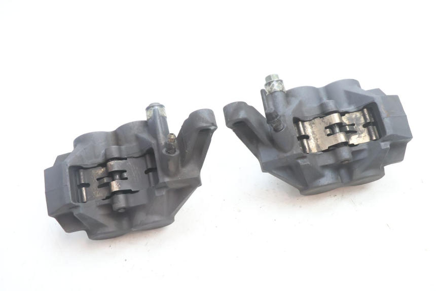 photo de PINZA FRENO ANTERIORE  YAMAHA FJR 1300 (2001 - 2005) - Primo piano tecnico