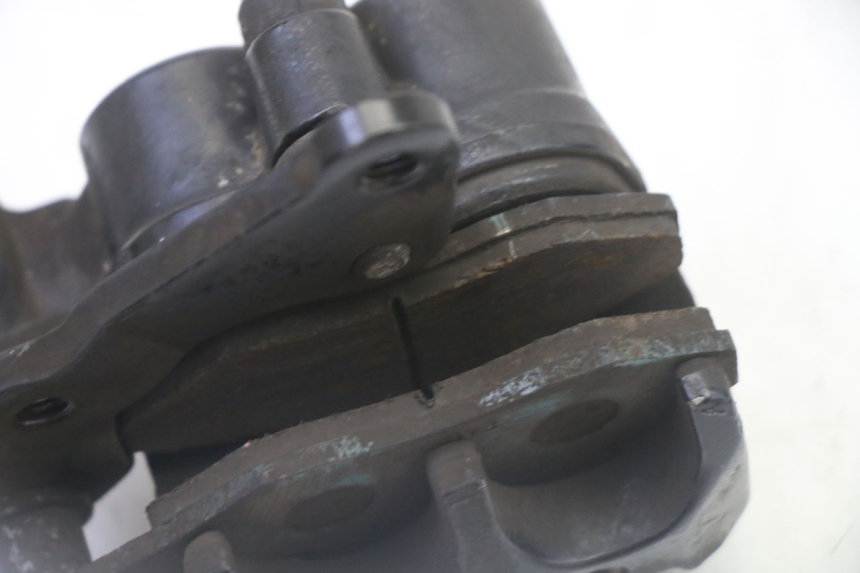 photo de PINZA FRENO ANTERIORE PIAGGIO FLY 2T 50 (2004 - 2017) - Dettagli dei punti di fissaggio