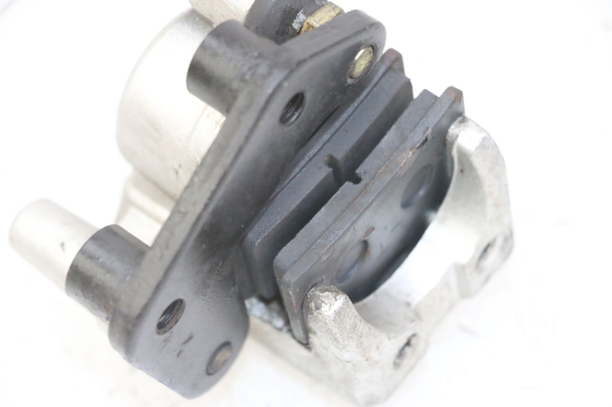 photo de PINZA FRENANTE ANTERIORE VENESI FLY RETRO 4T 50 (2020 - 2025) - Primo piano tecnico