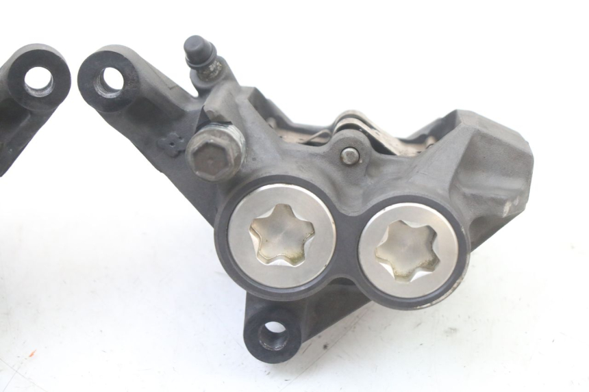 photo de PINZA FRENO ANTERIORE  YAMAHA FZ6 FAZER S2 600 (2007 - 2011) - Zoom sullo stato d'uso