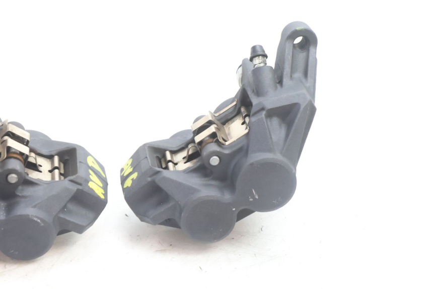 photo de Pinza freno anteriore YAMAHA FZ8 800 (2010 - 2016) - Ricambio usato controllato