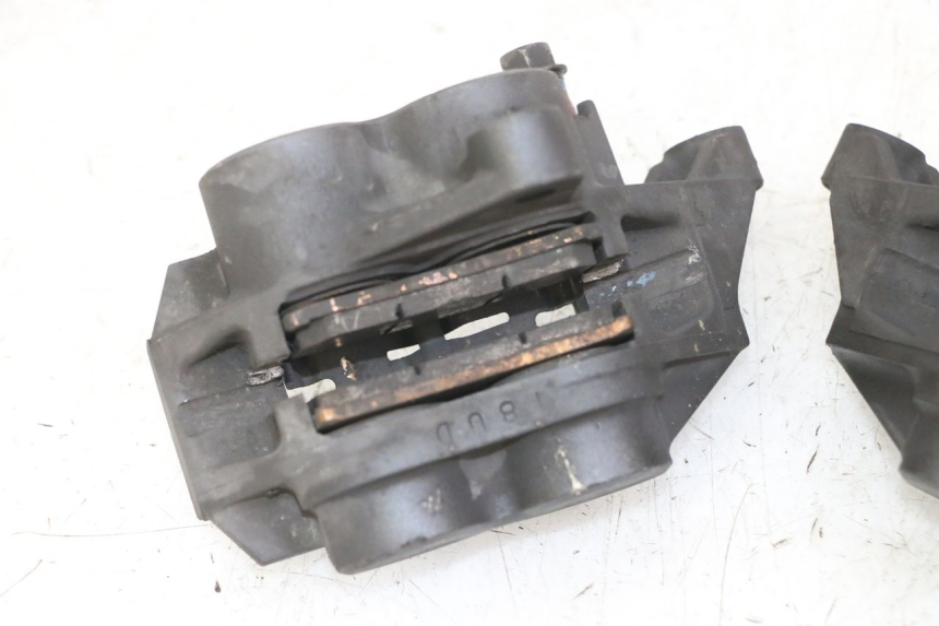 photo de PINZA FRENO ANTERIORE YAMAHA FZS FAZER 600 (2001 - 2003) - Zoom sullo stato d'uso