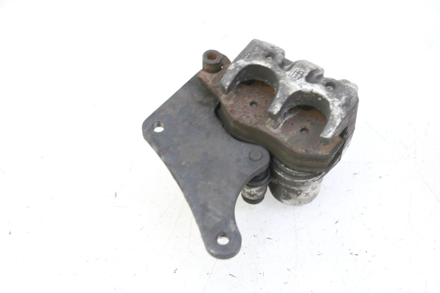 photo de PINZA FRENO ANTERIORE  KYMCO GRAND DINK 125 (2002 - 2007) - Primo piano tecnico