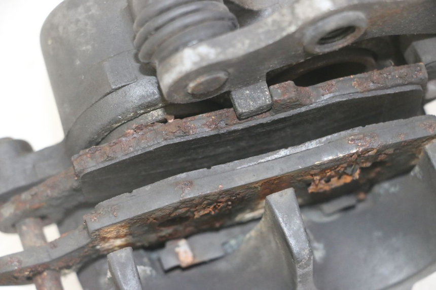 photo de PINZA FRENO ANTERIORE  SUZUKI GS GSE 500 (2001 - 2003) - Zoom sullo stato d'uso