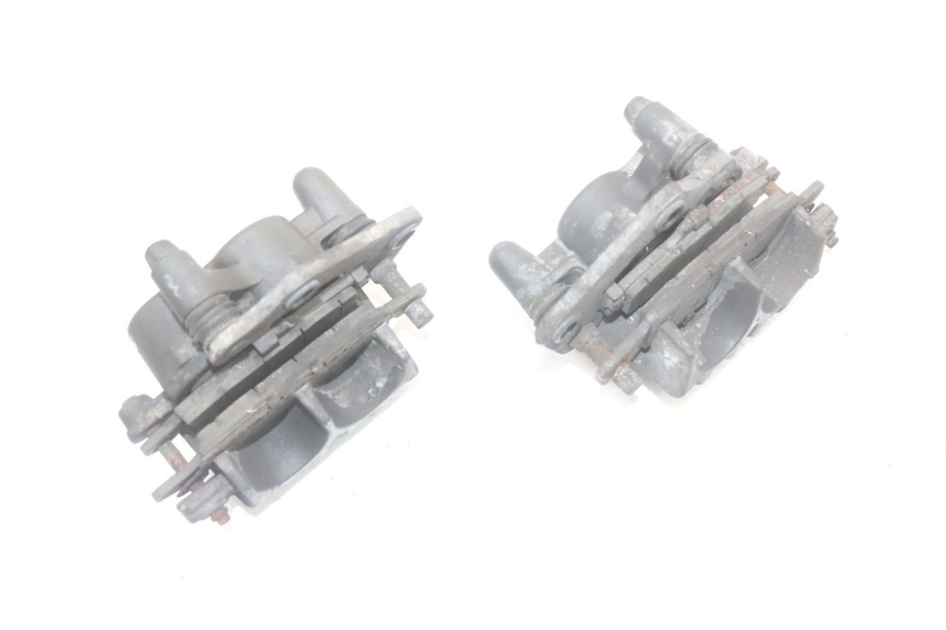 photo de PINZA FRENO ANTERIORE  SUZUKI GSR 750 (2011 - 2017) - Dettagli dei punti di fissaggio