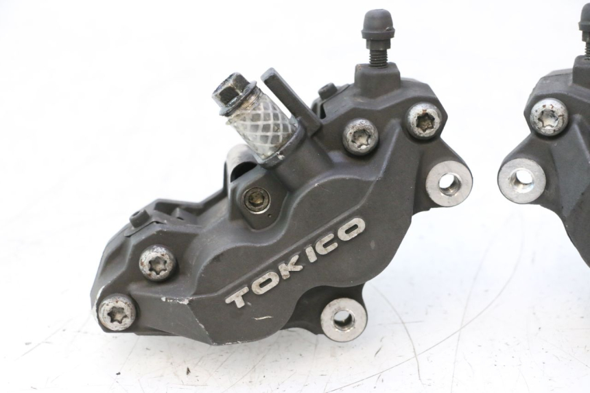 photo de PINZA FRENO ANTERIORE  SUZUKI GSR 600 (2005 - 2012) - Ricambio usato controllato
